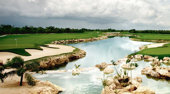 Golf tourney faces down Yucatan Country Club's 'Jaguar'